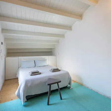 別荘 Olinda House オデセイシェ